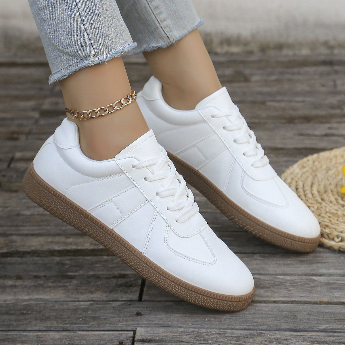 Ladies' casual white sports sh - Sewing Cotton ulasan dan harga